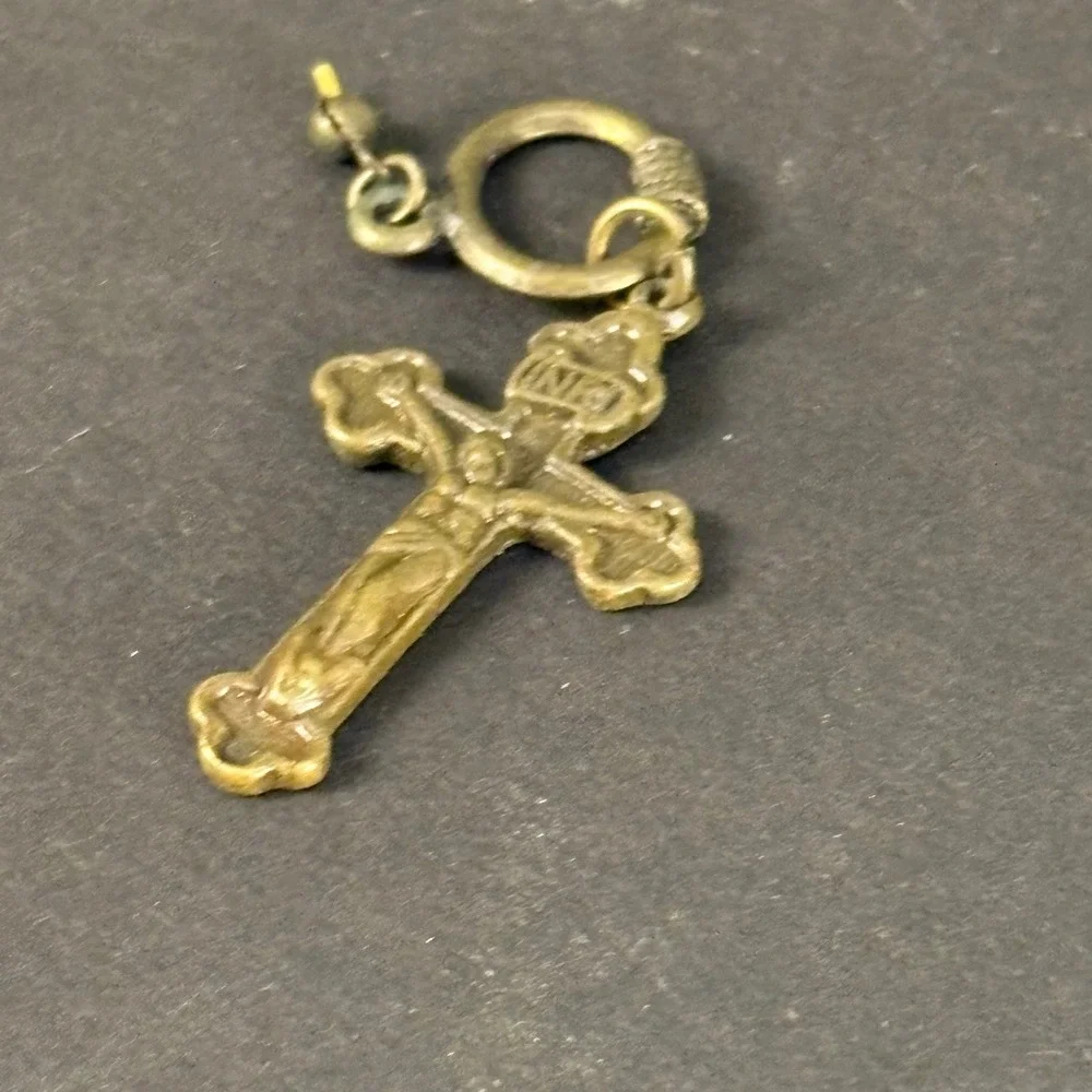 Vintage Catholic Crucifix Brass Pendant Unisex OS Bronze Good Aged Patina INRI